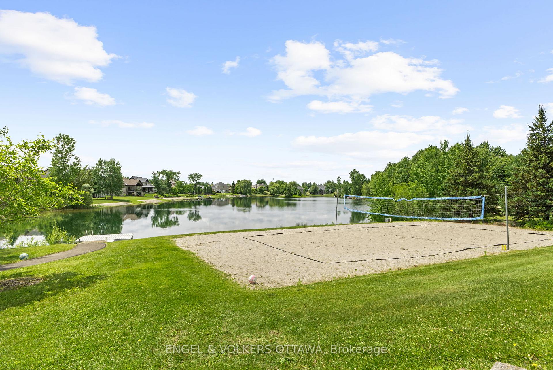 Photo 38 of 6957 Lake Forest Walk, Ottawa, Greely — HOMEH