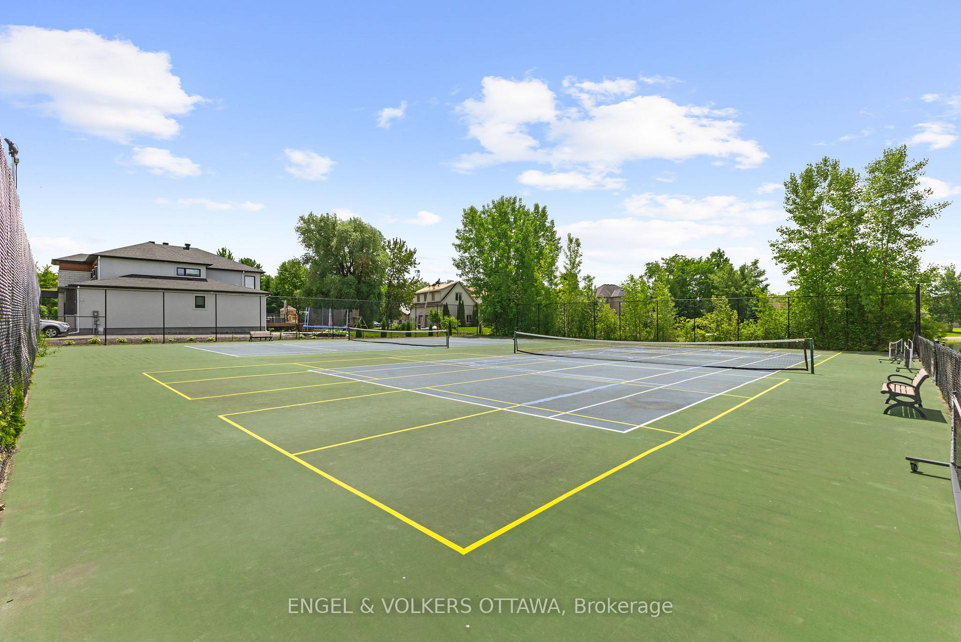 Photo 41 of 6957 Lake Forest Walk, Ottawa, Greely — HOMEH
