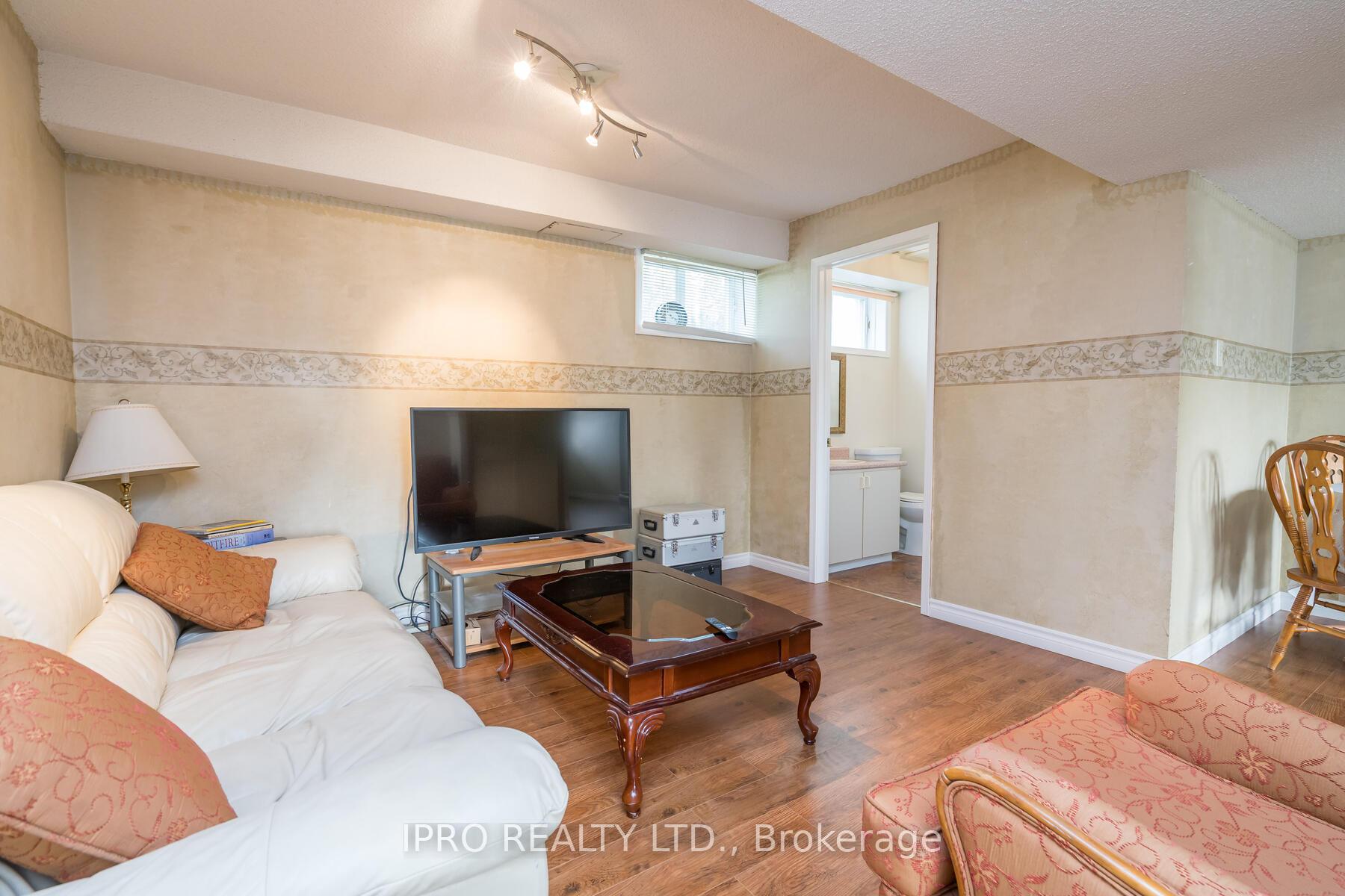 Photo 35 of 14323 Creditview Road, Caledon, Cheltenham — HOMEH