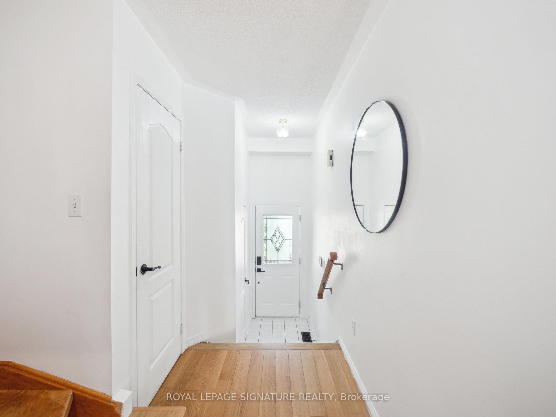 Photo 7 of 33 Mugford Road, Aurora, Bayview Wellington — HOMEH