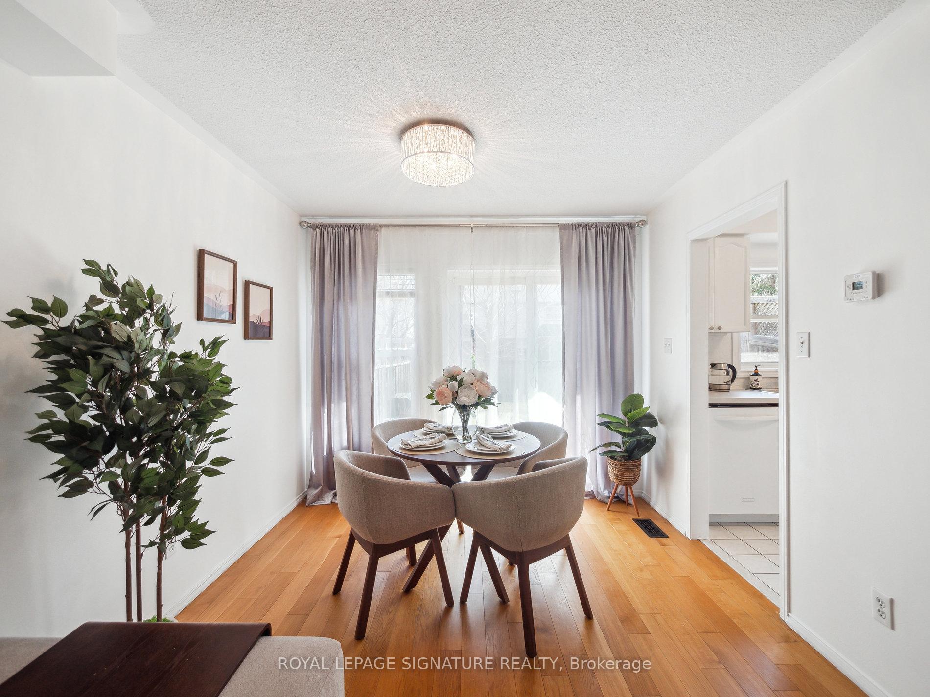 Photo 8 of 33 Mugford Road, Aurora, Bayview Wellington — HOMEH
