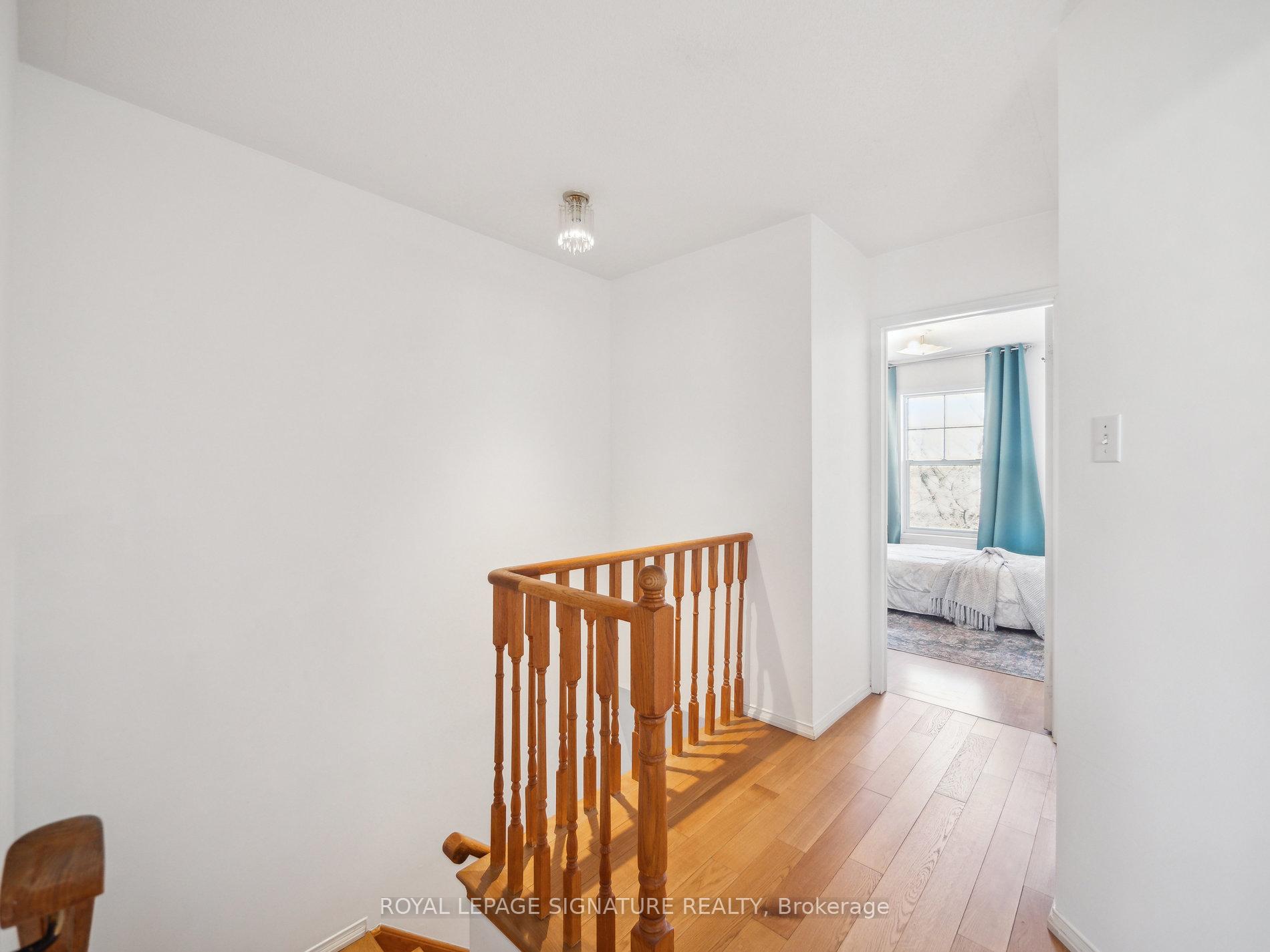 Photo 4 of 33 Mugford Road, Aurora, Bayview Wellington — HOMEH