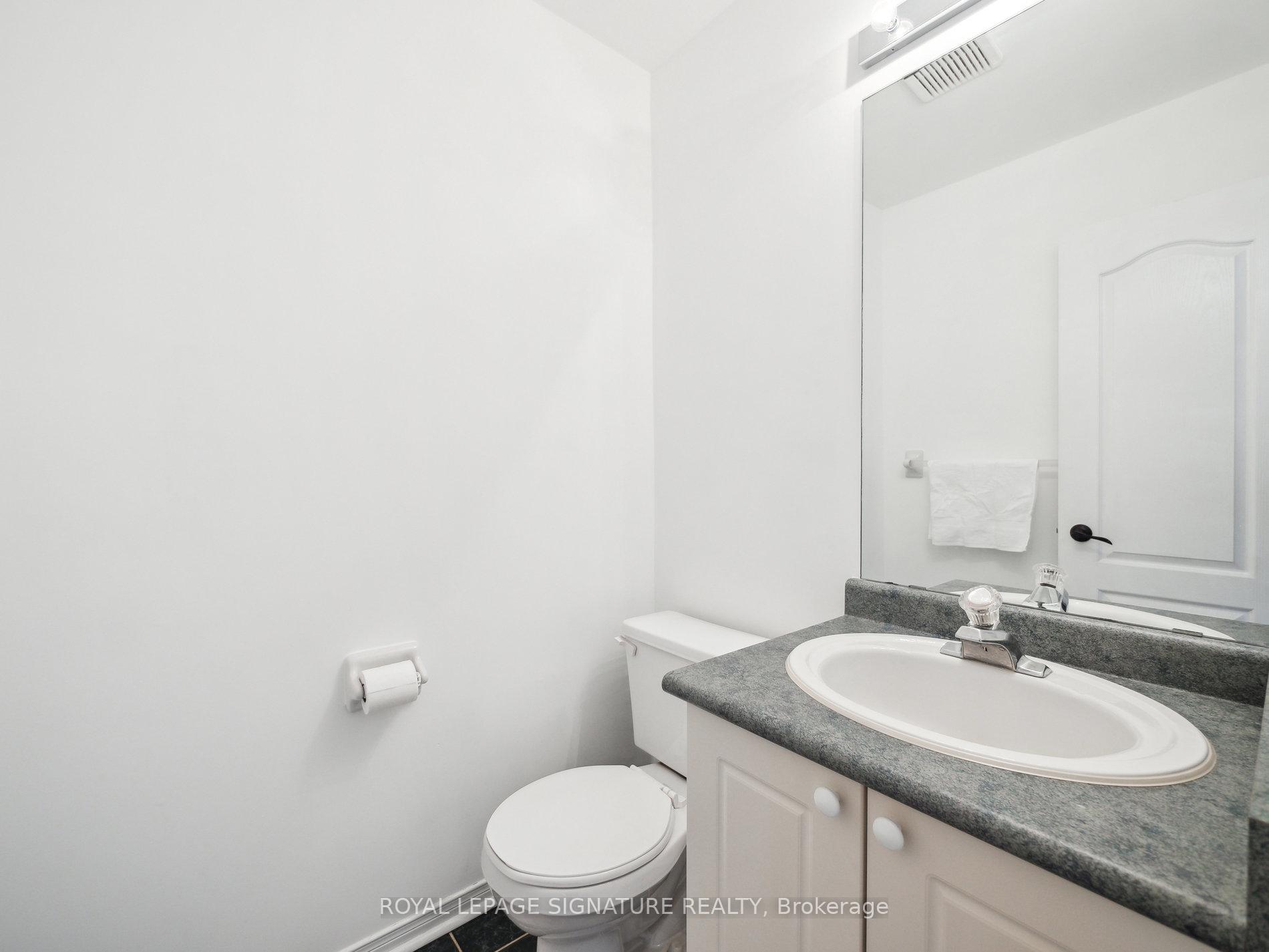 Photo 13 of 33 Mugford Road, Aurora, Bayview Wellington — HOMEH