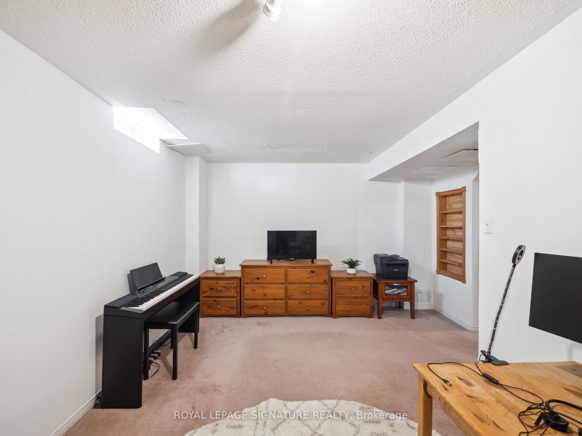 Photo 19 of 33 Mugford Road, Aurora, Bayview Wellington — HOMEH