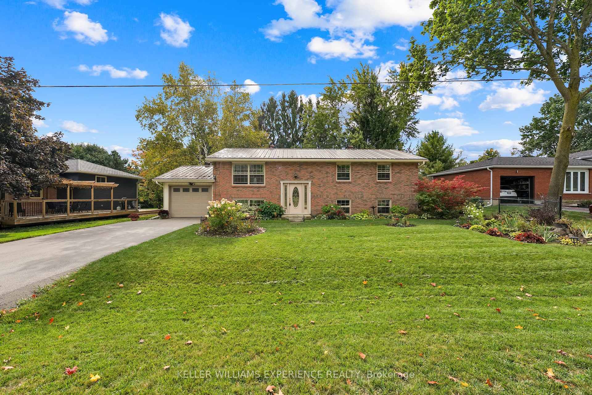 Front of 13 Jardine Crescent