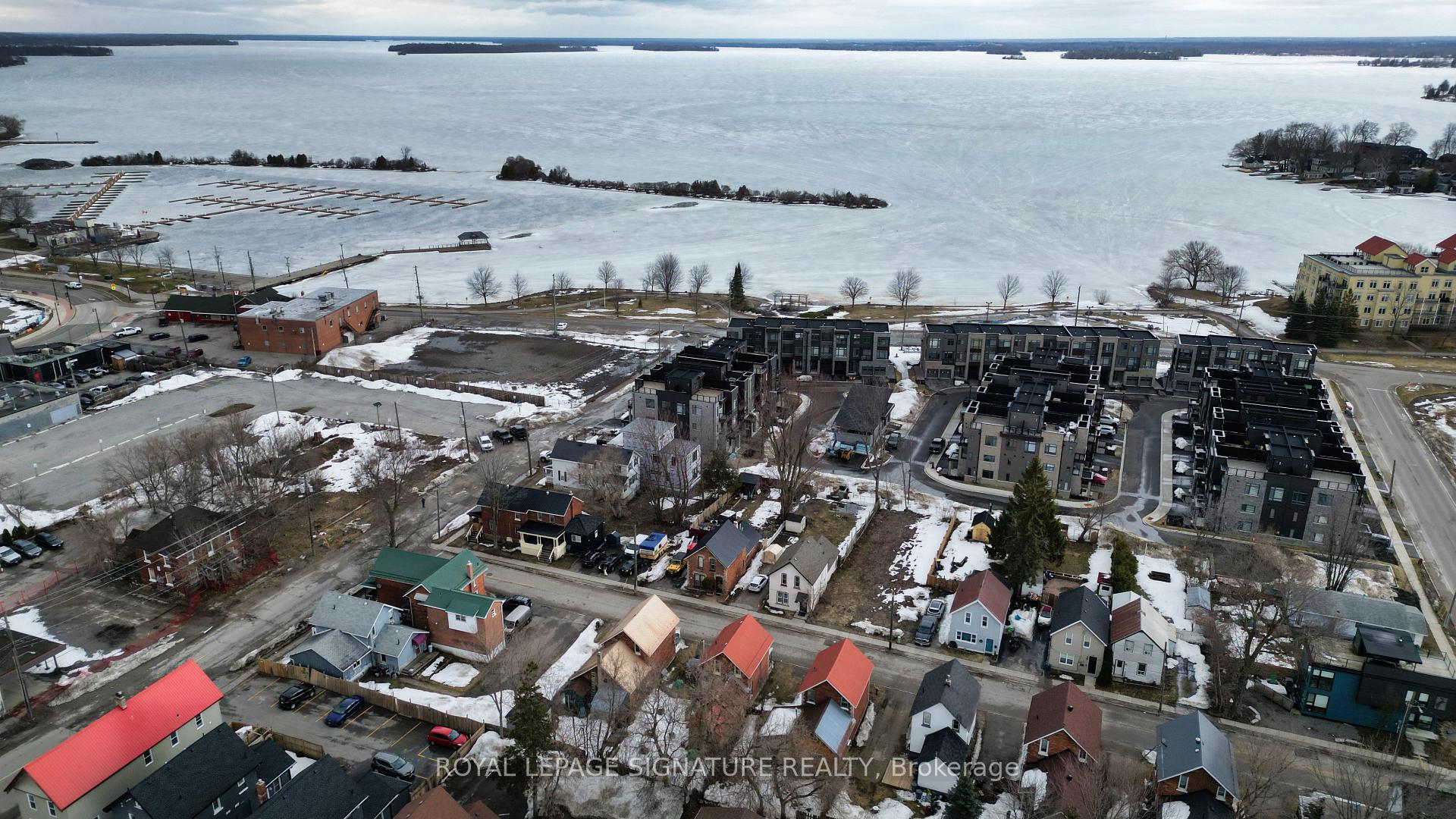 Photo 4 of 113 Colborne Street E, Orillia — HOMEH