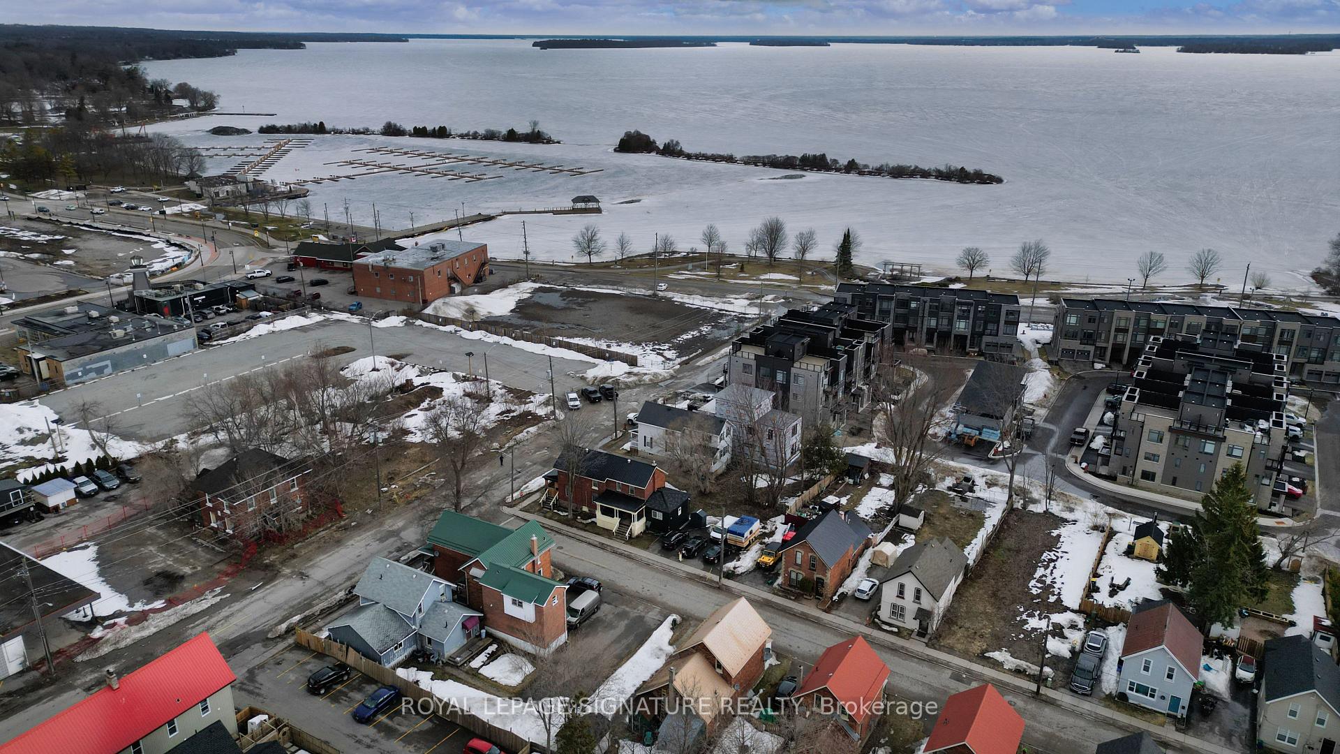 Photo 10 of 113 Colborne Street E, Orillia — HOMEH