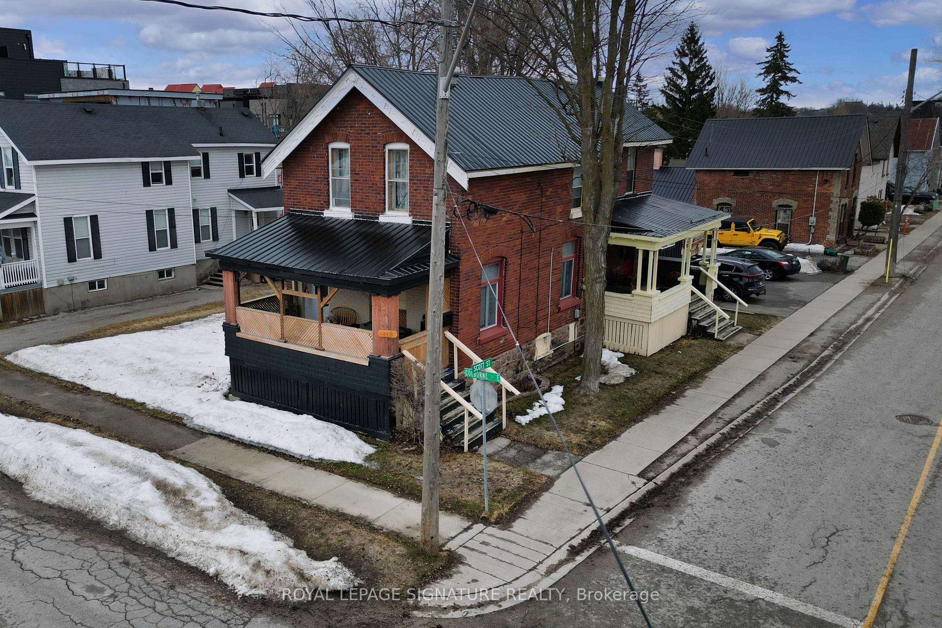 Photo 14 of 113 Colborne Street E, Orillia — HOMEH