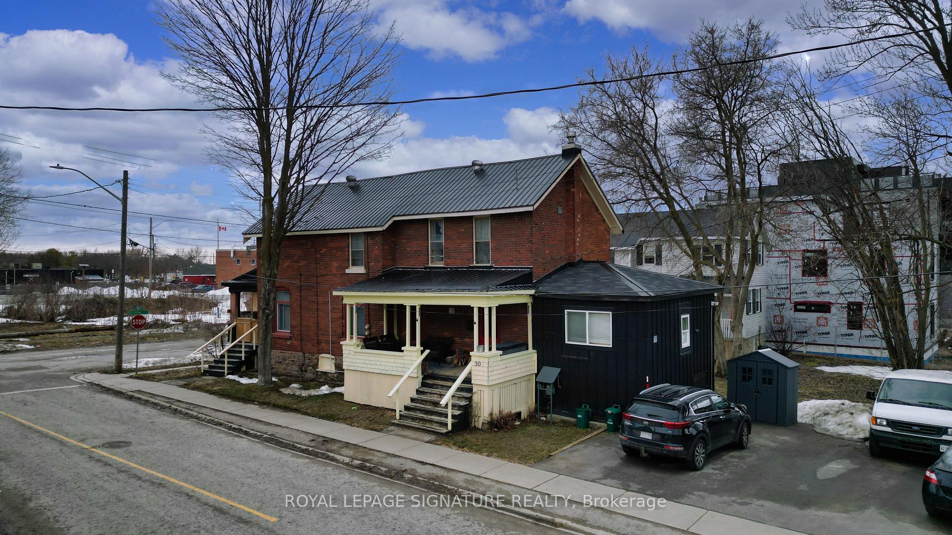 Photo 28 of 113 Colborne Street E, Orillia — HOMEH