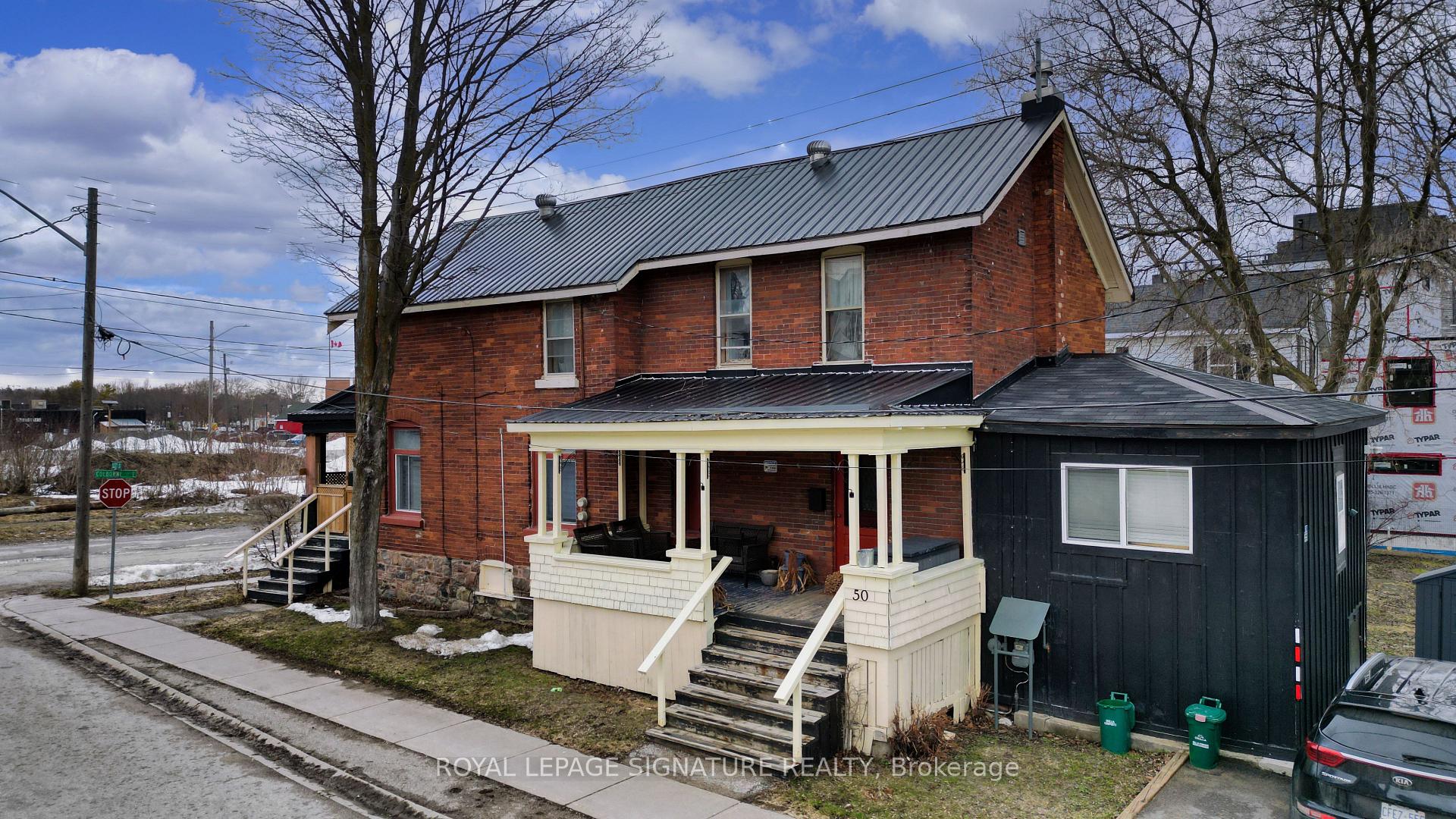 Photo 18 of 113 Colborne Street E, Orillia — HOMEH