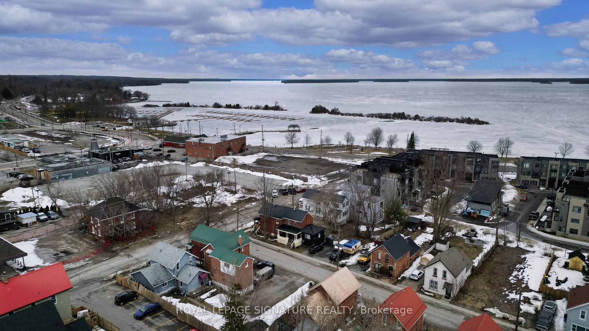Photo 21 of 113 Colborne Street E, Orillia — HOMEH