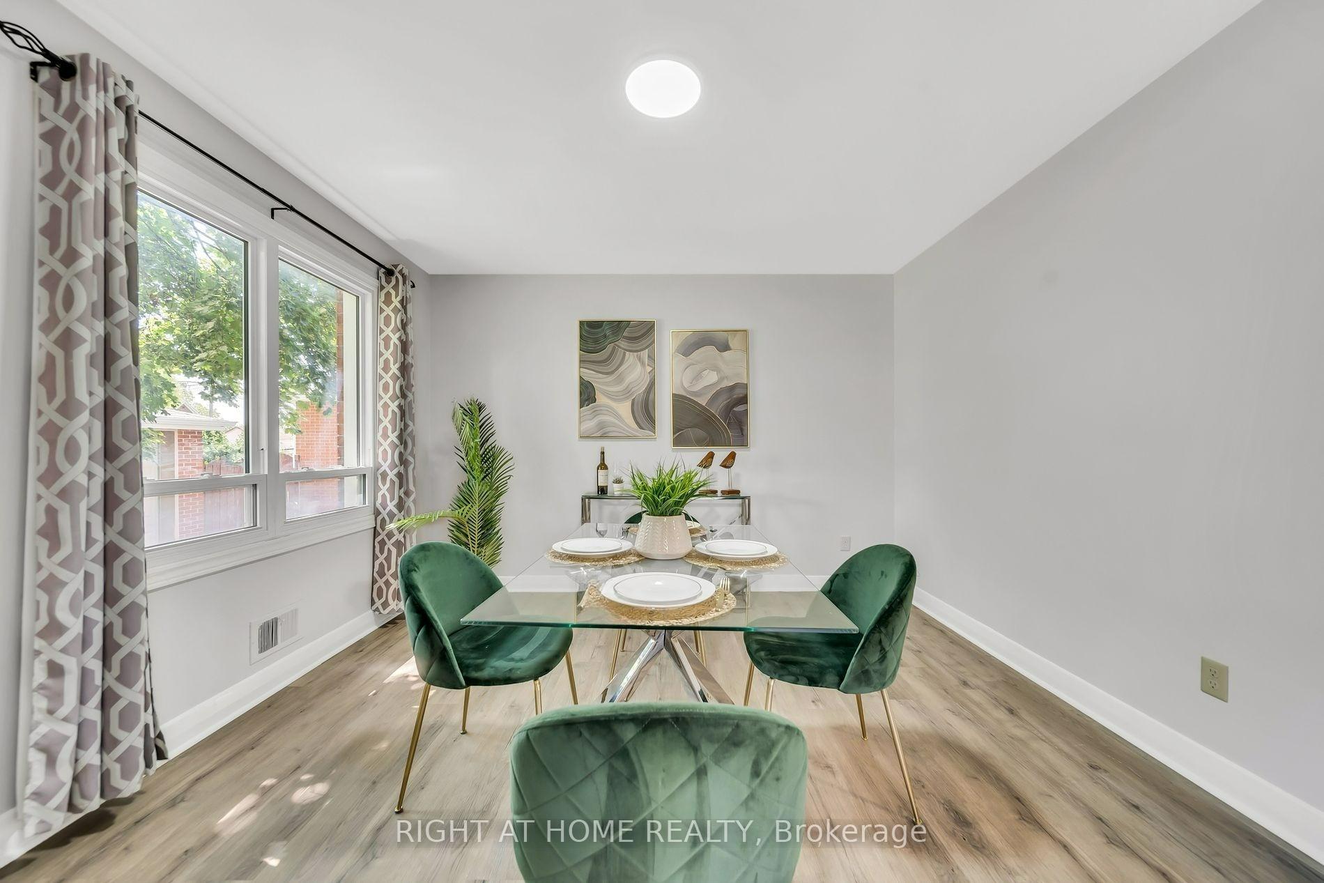 Photo 11 of 171 Eighth Avenue, Kitchener — HOMEH