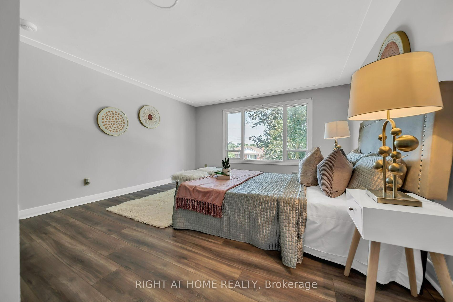 Photo 18 of 171 Eighth Avenue, Kitchener — HOMEH