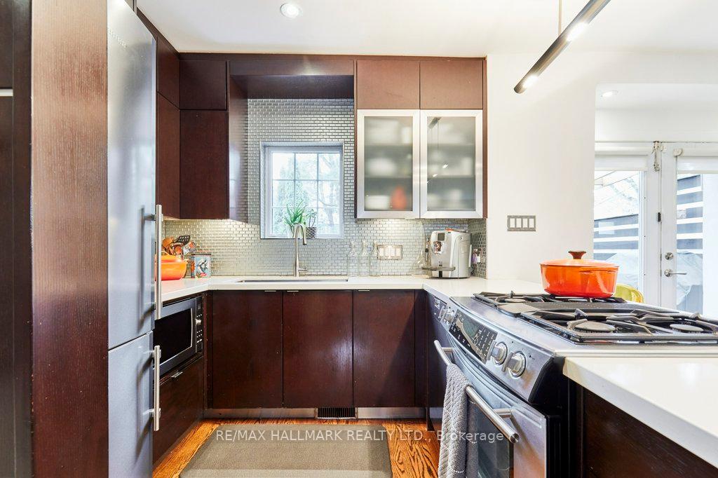 Photo 11 of 280 Manor Road E, Toronto, Mount Pleasant East — HOMEH