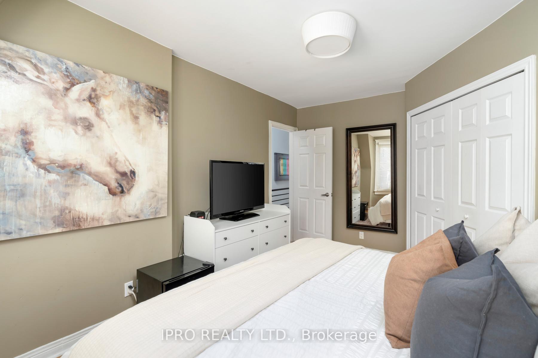 Photo 20 of 85 Strathcona Avenue, Toronto, Blake-Jones — HOMEH