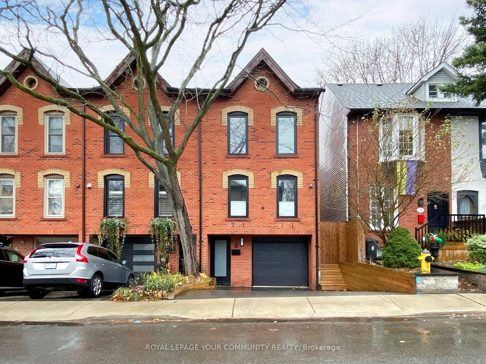 Front of 8 West Avenue