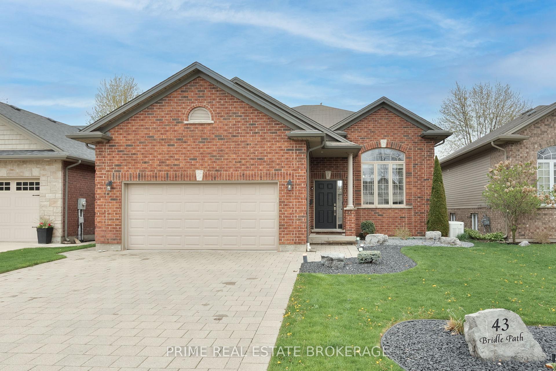 Front of 43 Bridle Path