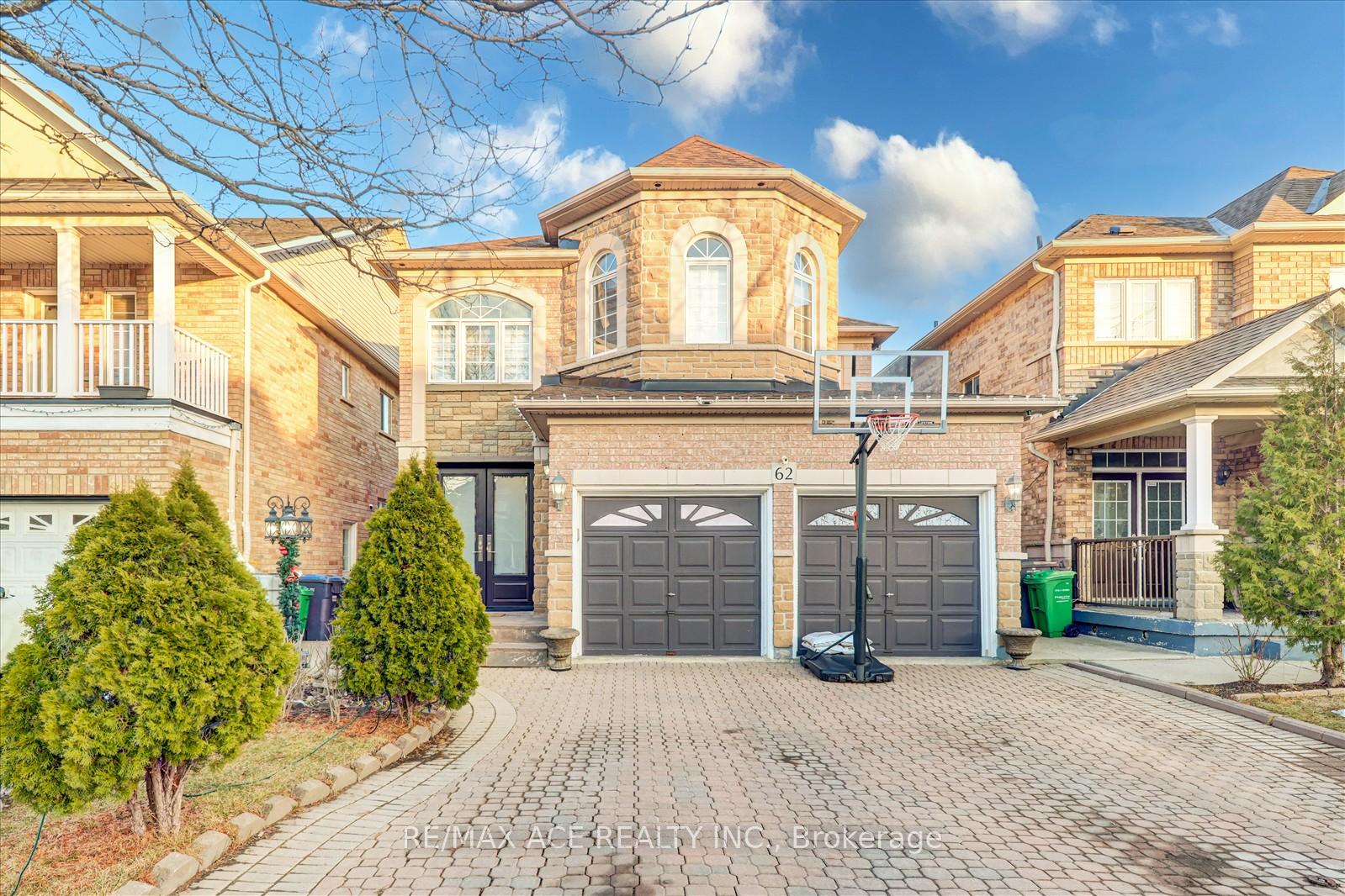 Front of 62 Saffron Crescent