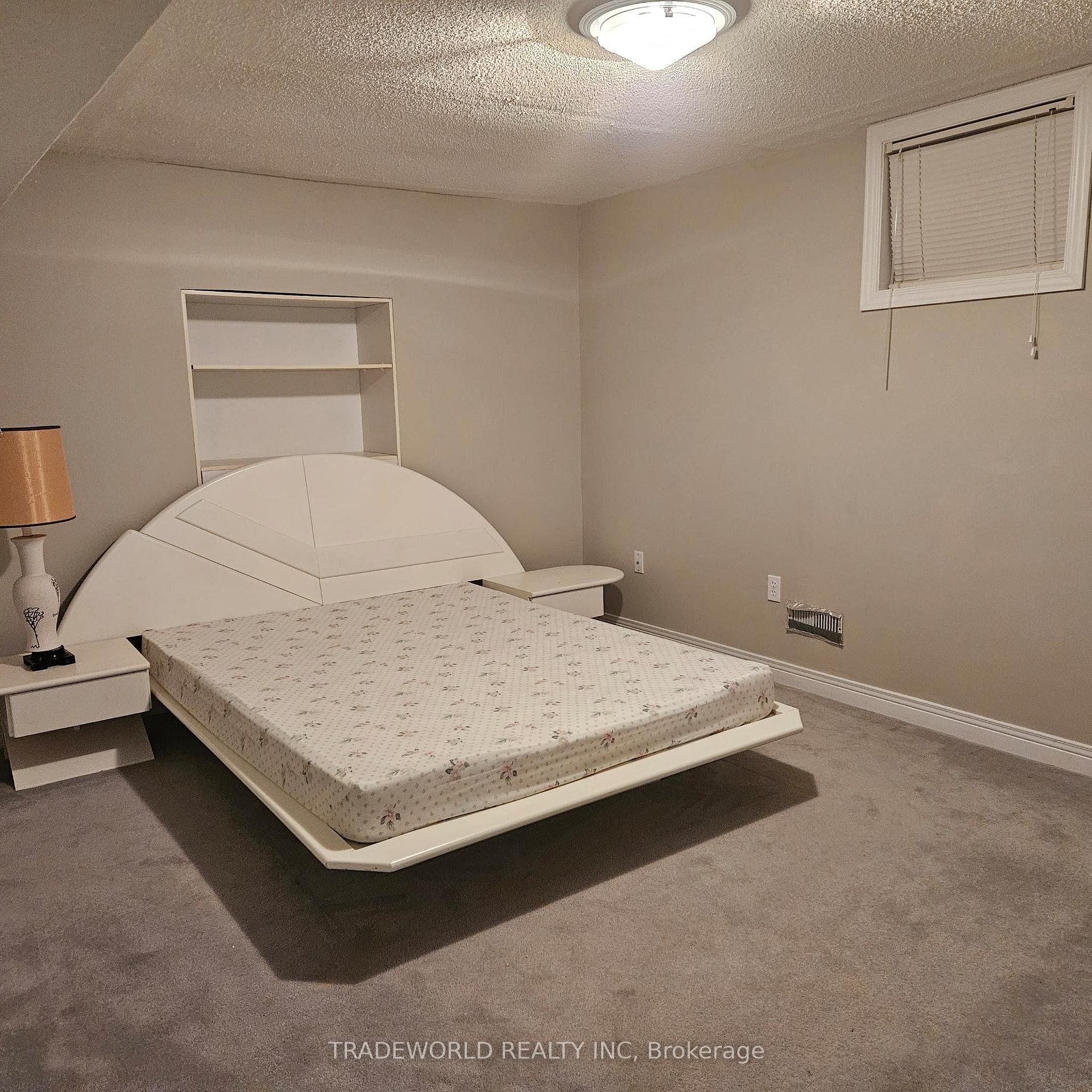Photo 32 of 110 Fitzgerald Avenue, Markham, Unionville — HOMEH
