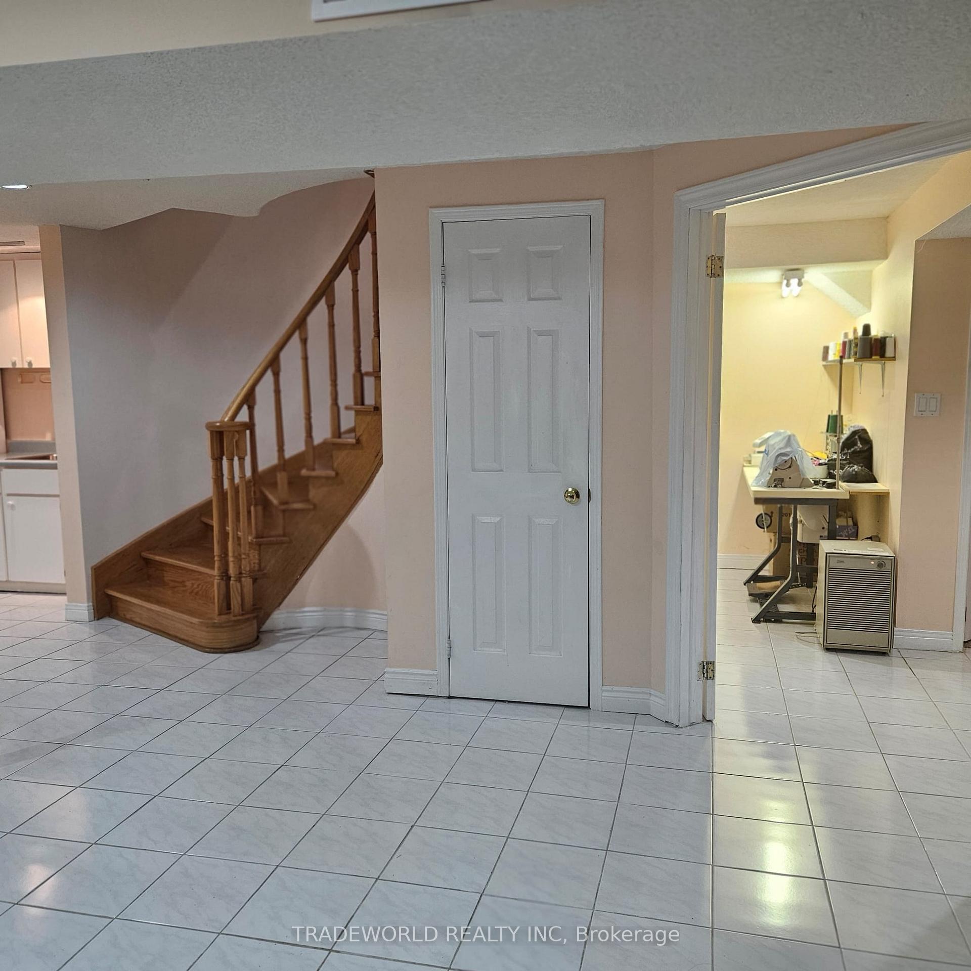 Photo 43 of 110 Fitzgerald Avenue, Markham, Unionville — HOMEH