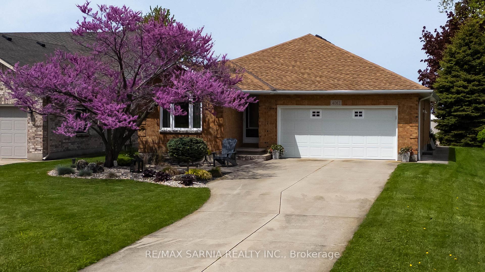 Front of 4062 Bluepoint Drive