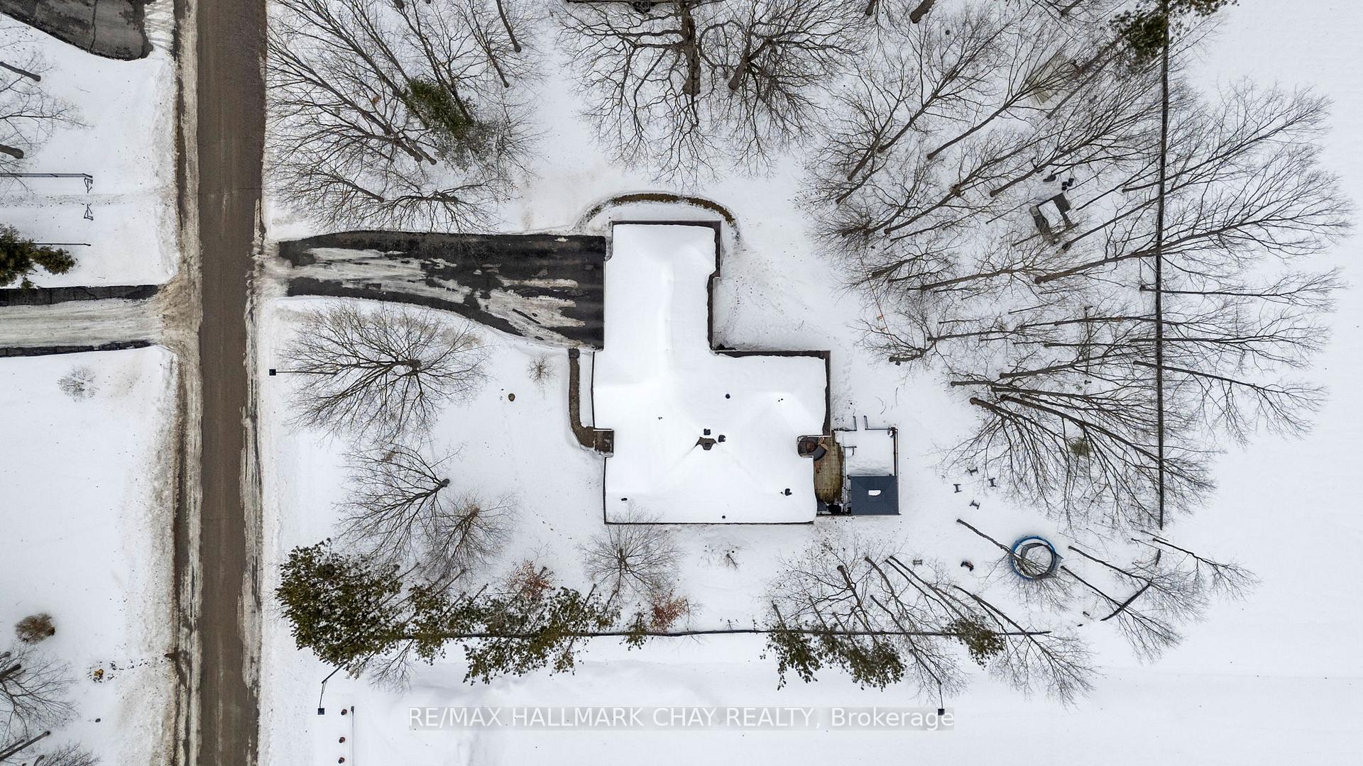 Photo 37 of 76 Luella Boulevard, Springwater, Anten Mills — HOMEH