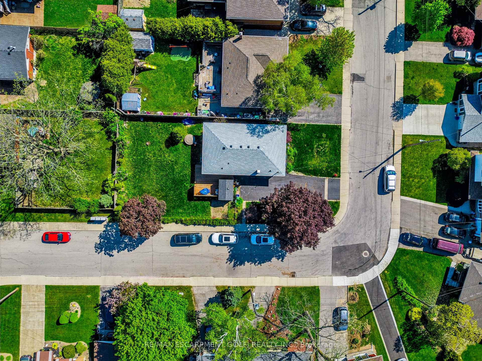 Photo 37 of 61 Fisher Crescent, Hamilton, Westcliffe — HOMEH