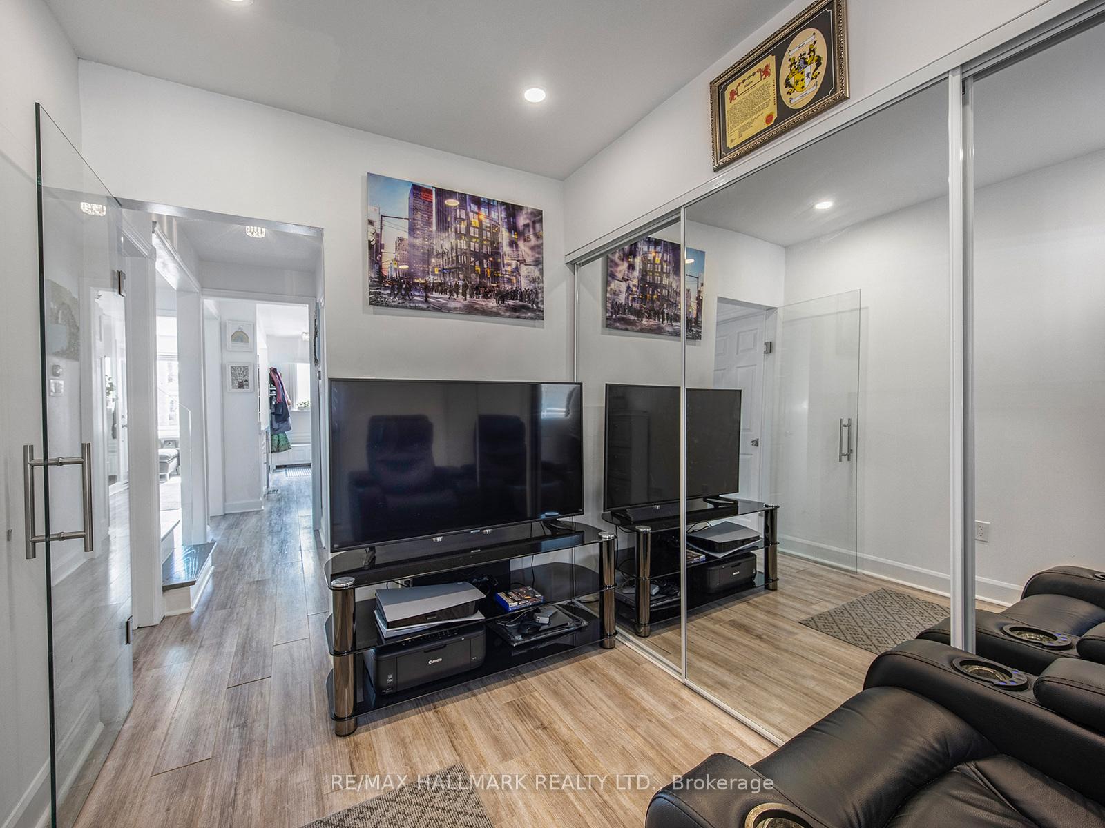 Photo 24 of 34 Tiago Avenue, Toronto, O'Connor-Parkview — HOMEH