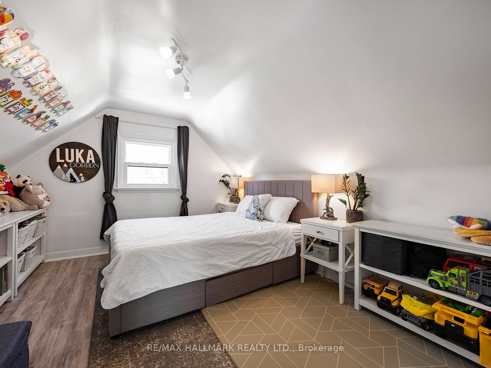 Photo 14 of 34 Tiago Avenue, Toronto, O'Connor-Parkview — HOMEH