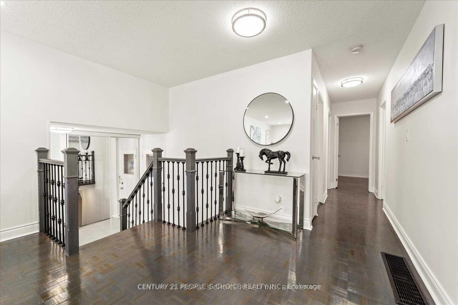 Photo 6 of 10 Deerpark Drive, Barrie, Cundles East — HOMEH