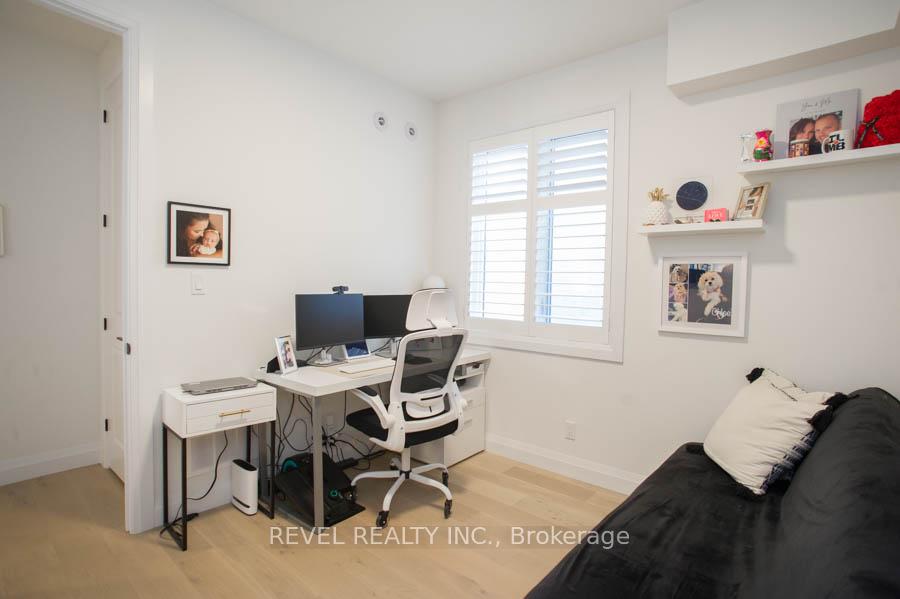 Photo 17 of 238 Mount Pleasant Street, Brantford — HOMEH