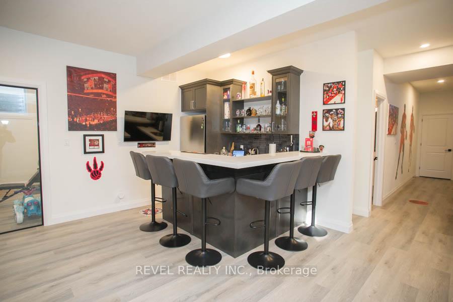 Photo 34 of 238 Mount Pleasant Street, Brantford — HOMEH