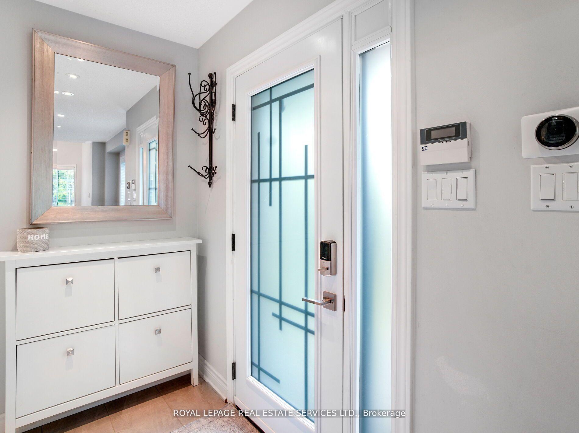 Photo 5 of 16 Woolf Crescent, Ajax, South East — HOMEH
