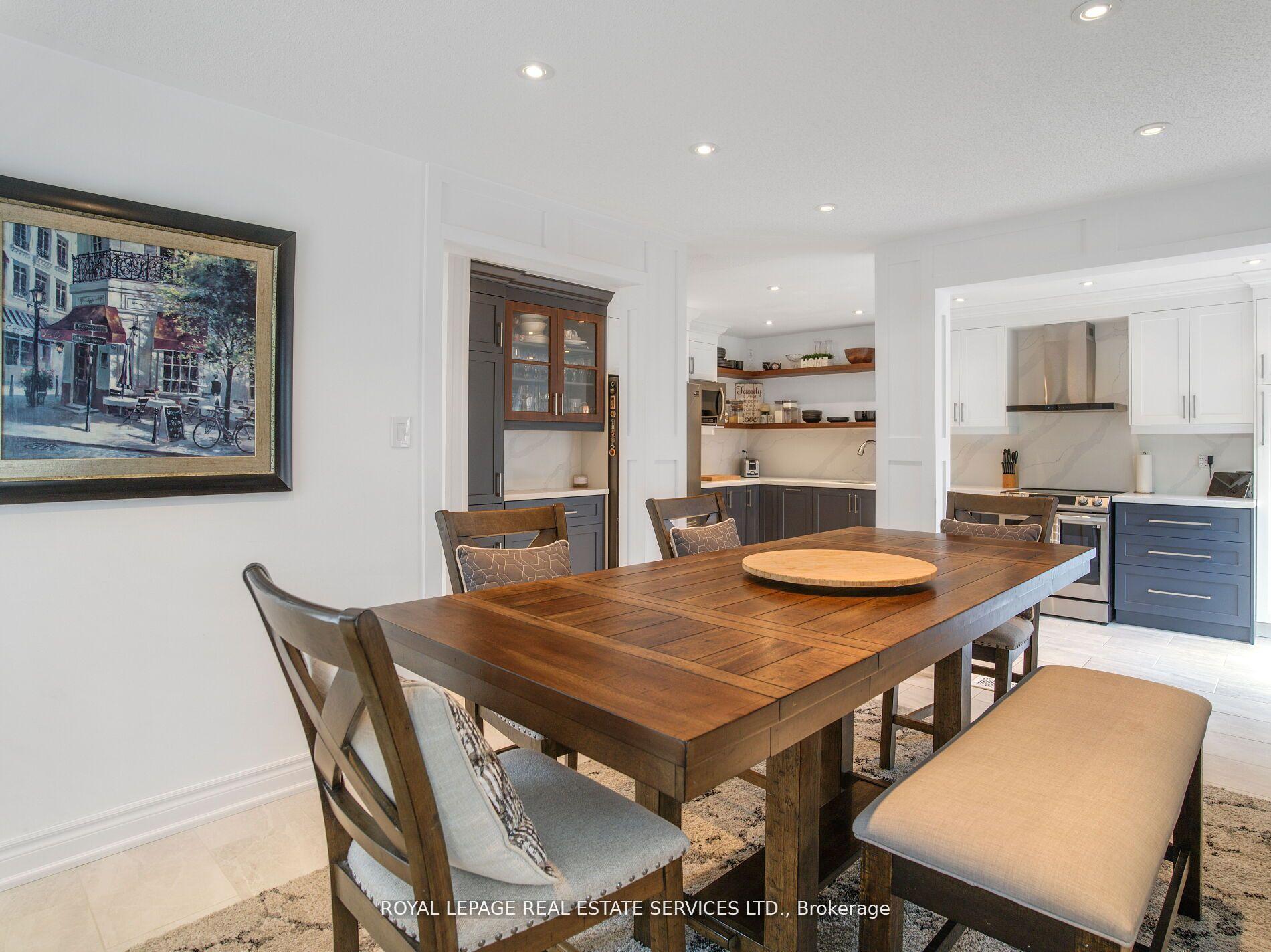Photo 10 of 16 Woolf Crescent, Ajax, South East — HOMEH