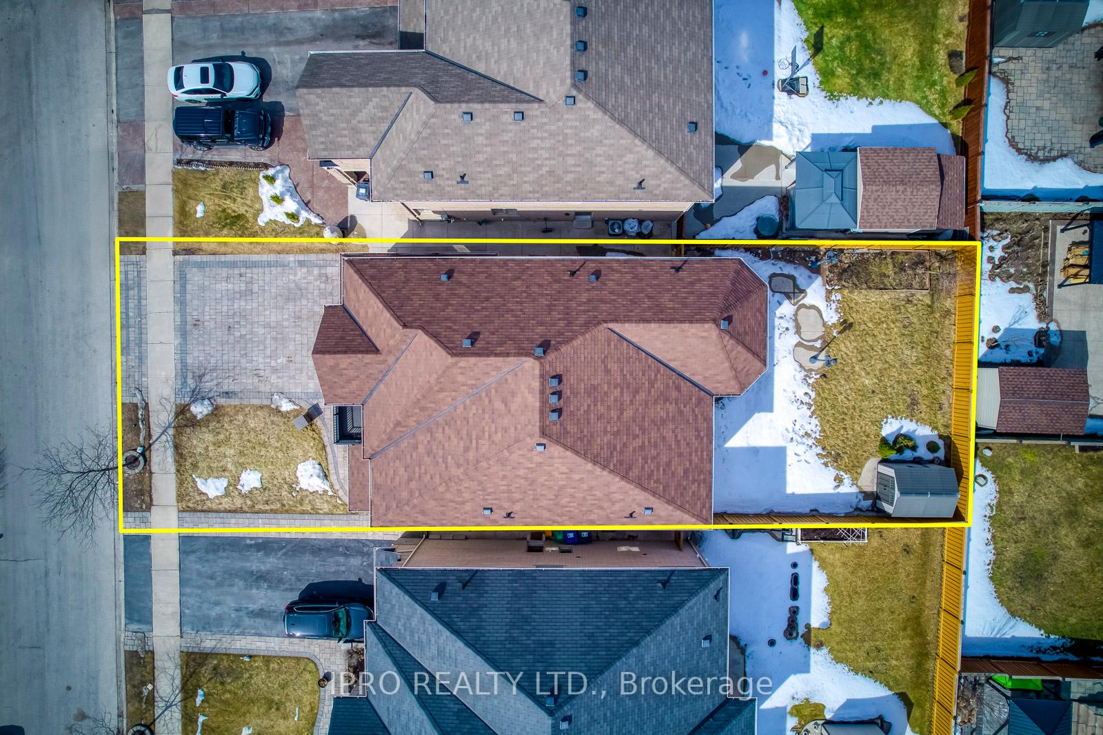Photo 5 of 31 Birch Tree Trail, Brampton, Bram East — HOMEH