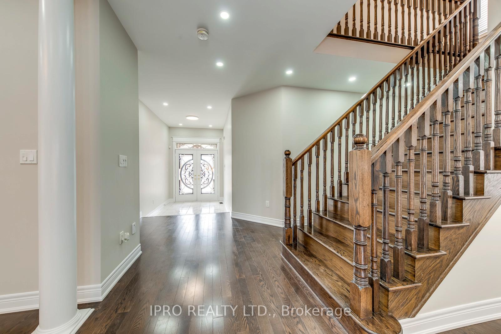 Photo 21 of 31 Birch Tree Trail, Brampton, Bram East — HOMEH