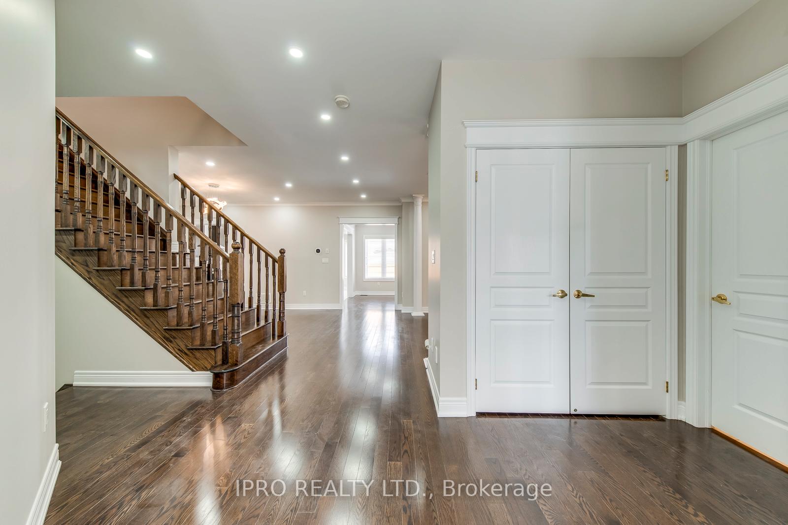 Photo 22 of 31 Birch Tree Trail, Brampton, Bram East — HOMEH