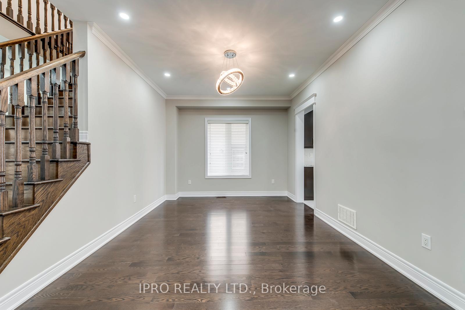 Photo 25 of 31 Birch Tree Trail, Brampton, Bram East — HOMEH