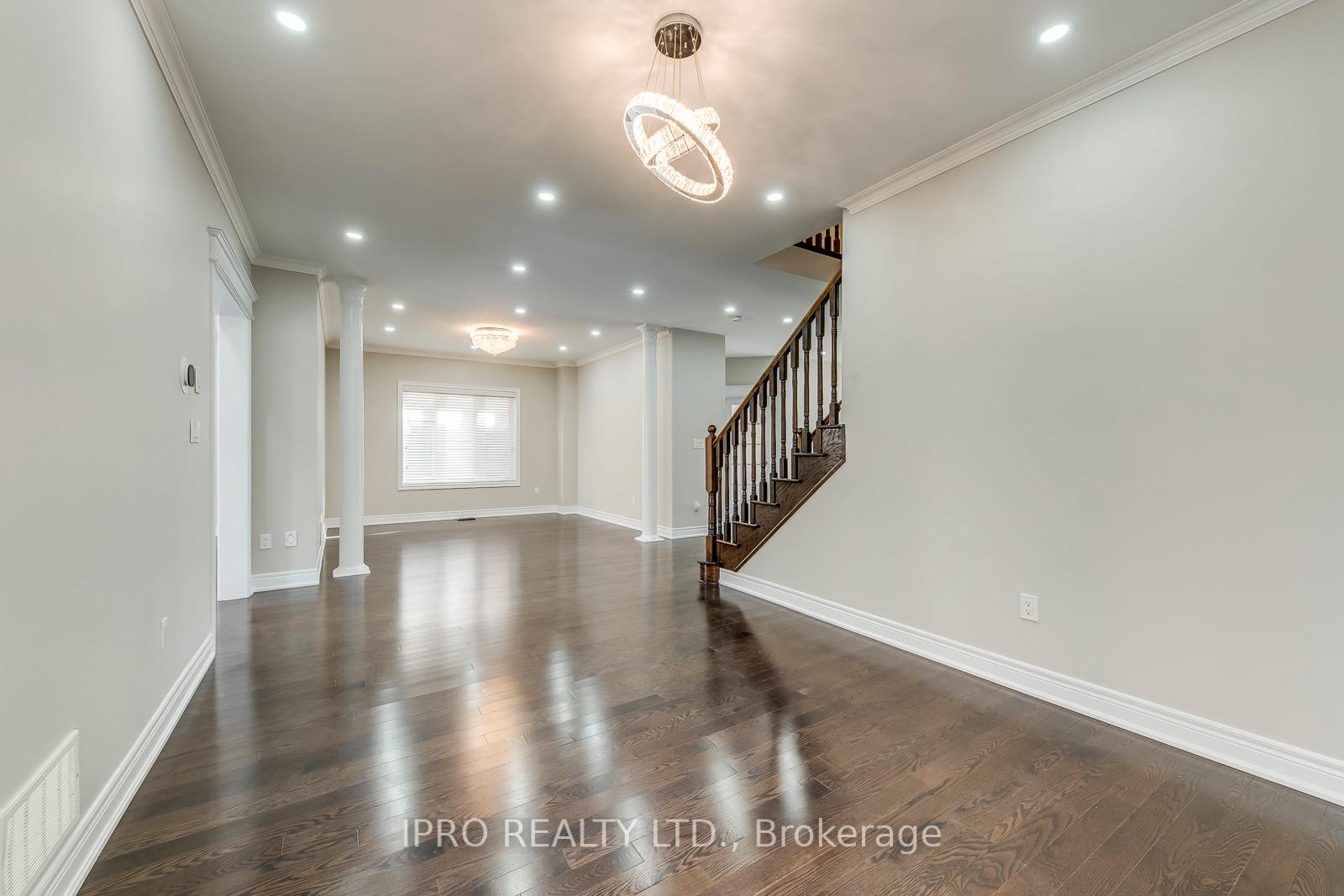 Photo 28 of 31 Birch Tree Trail, Brampton, Bram East — HOMEH