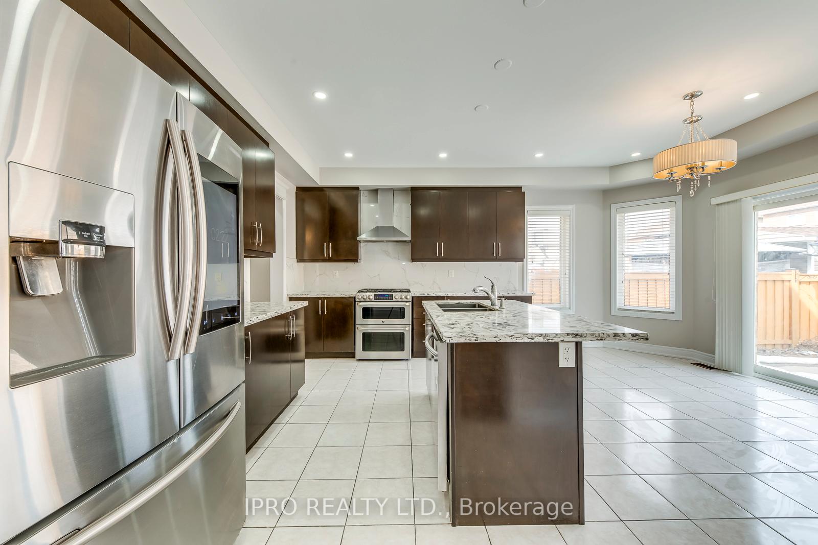Photo 35 of 31 Birch Tree Trail, Brampton, Bram East — HOMEH