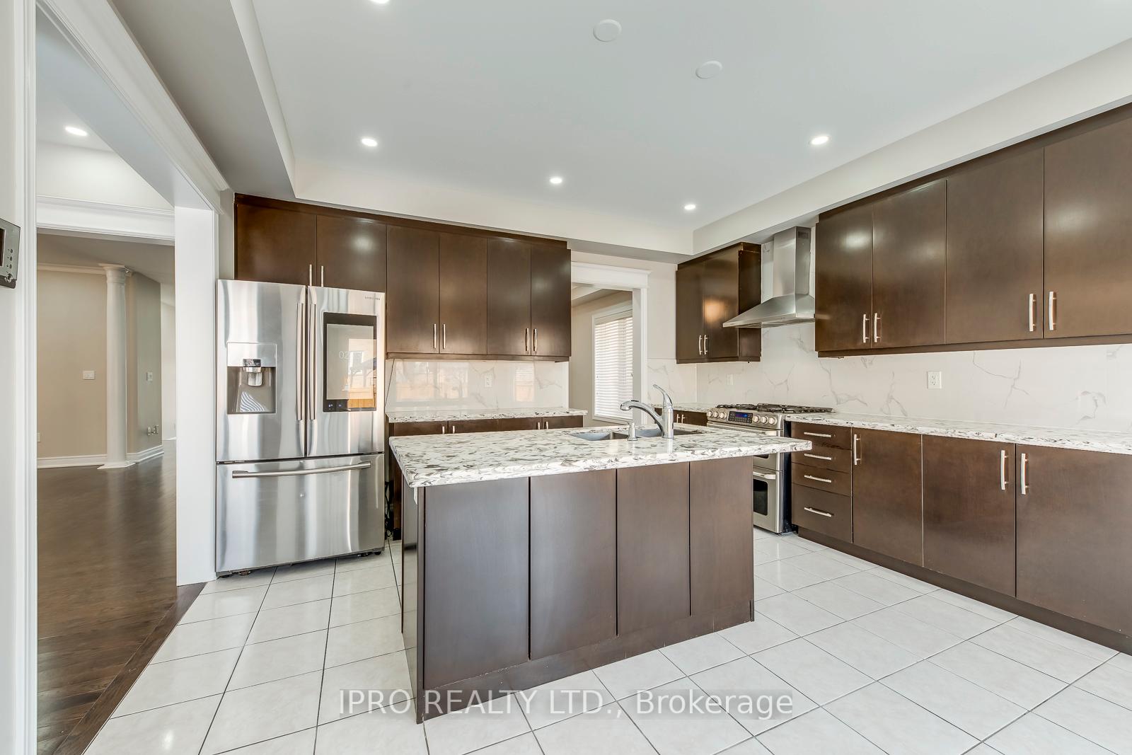 Photo 36 of 31 Birch Tree Trail, Brampton, Bram East — HOMEH