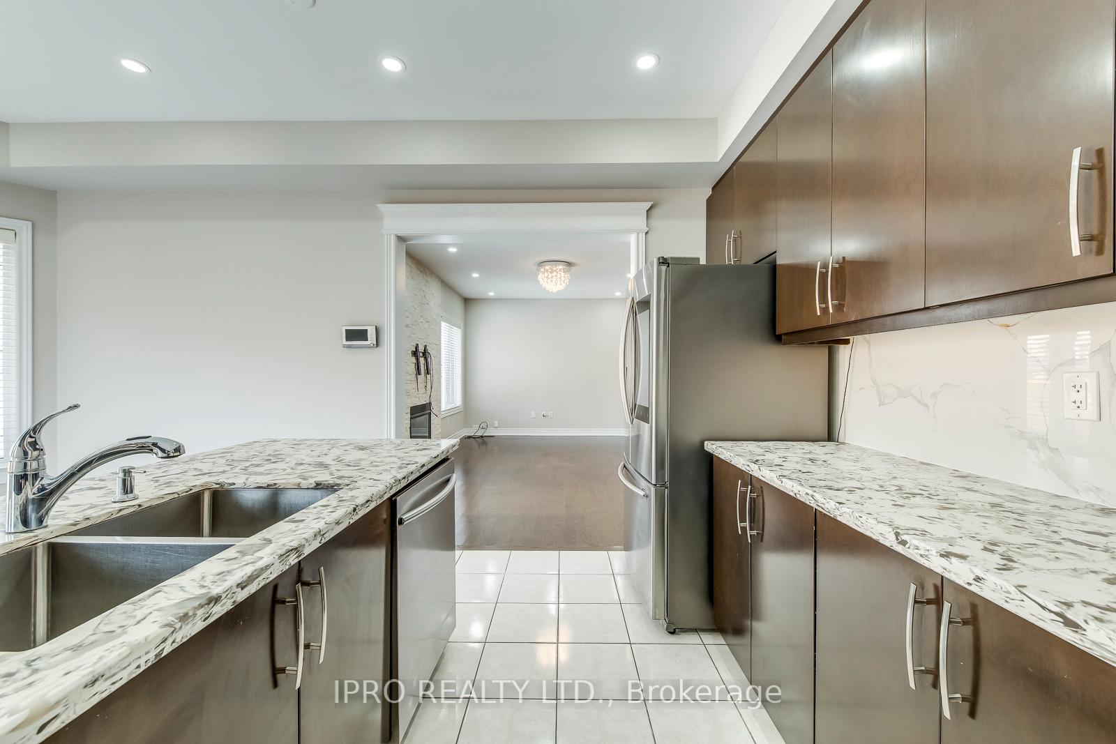 Photo 38 of 31 Birch Tree Trail, Brampton, Bram East — HOMEH