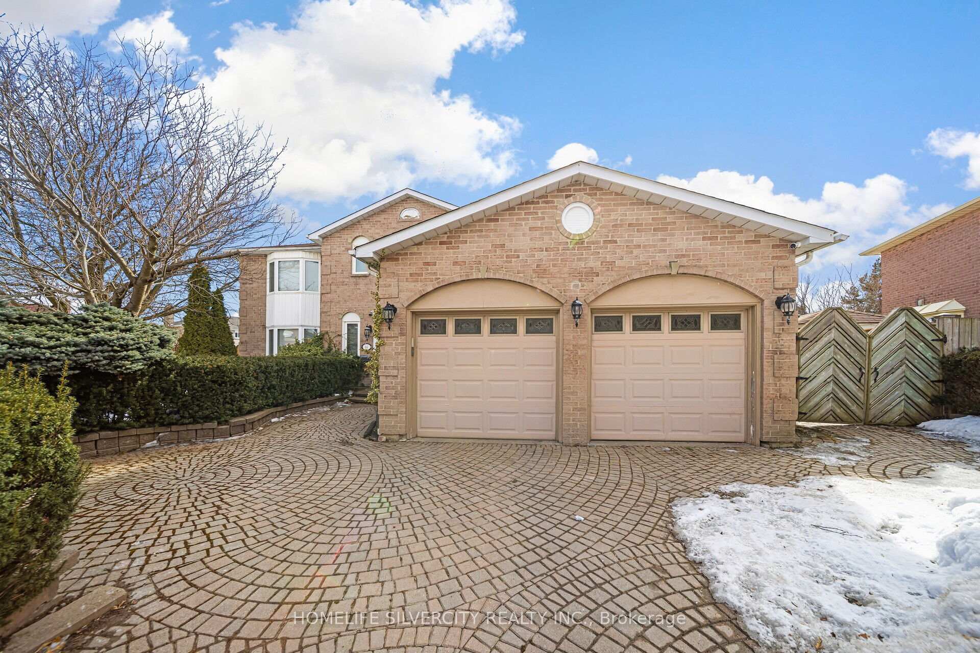 Front of 14 Rembrandt Crescent
