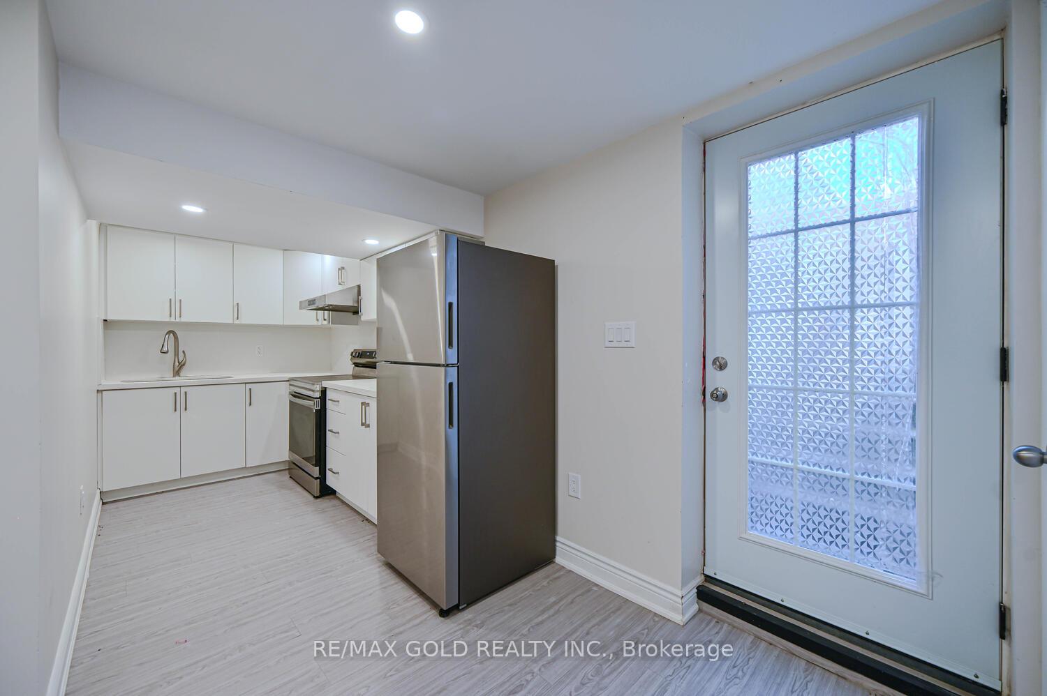 Photo 33 of 31 Histon Crescent, Brampton, Madoc — HOMEH