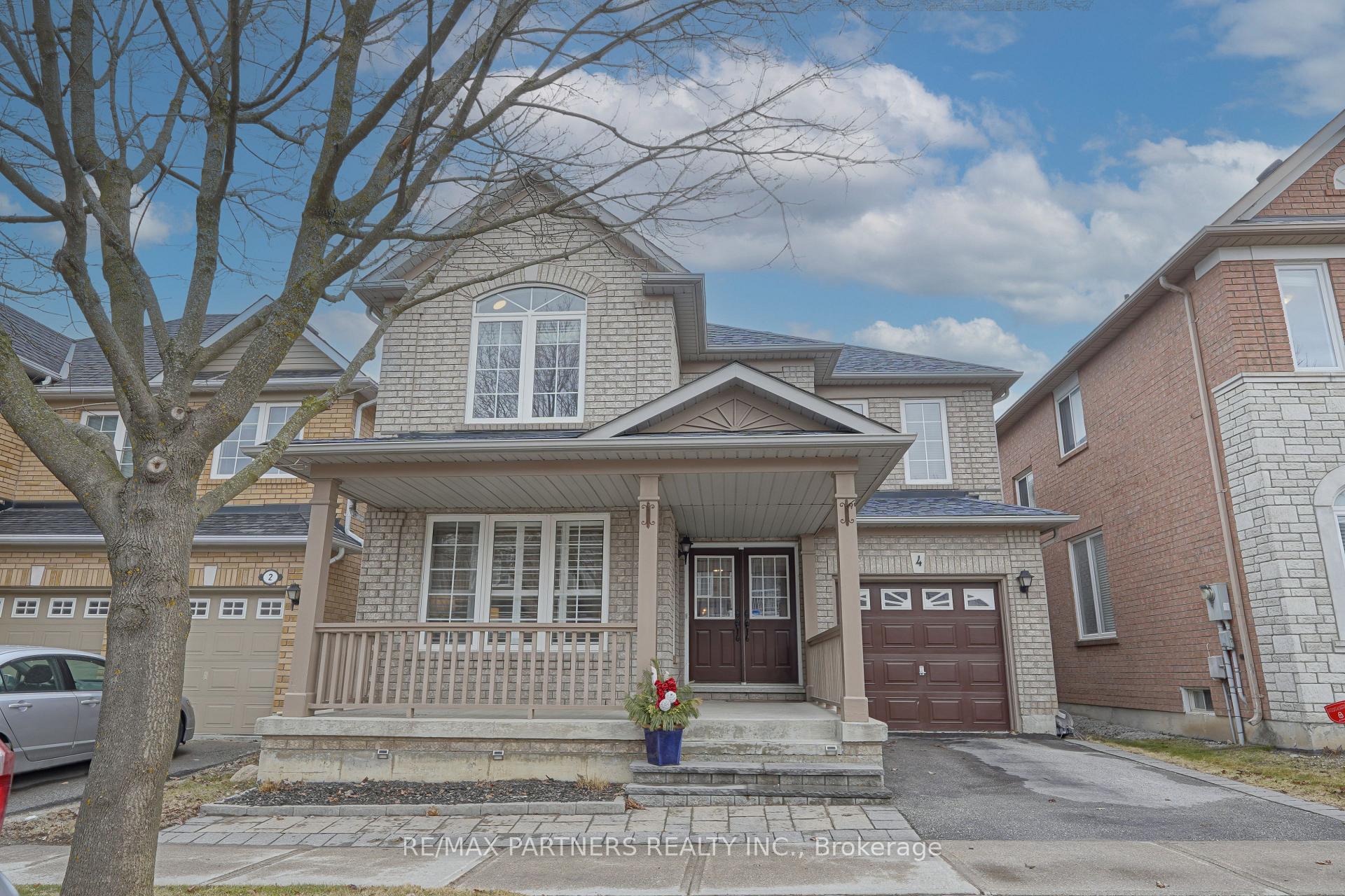 Photo 4 of 4 Tower Bridge Crescent, Markham, Berczy — HOMEH