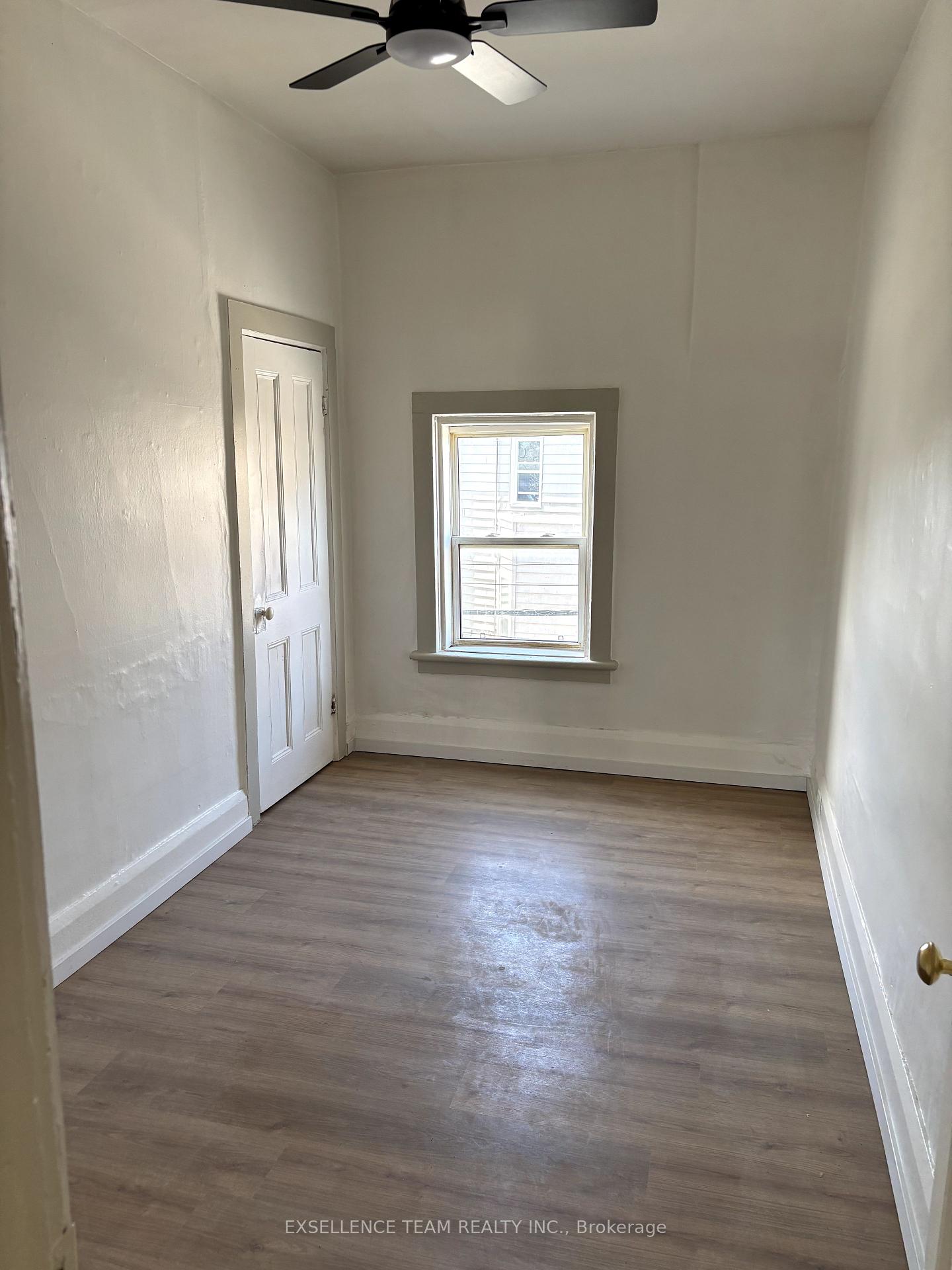 Photo 10 of 128 MCCONNELL Ave E, Cornwall — HOMEH