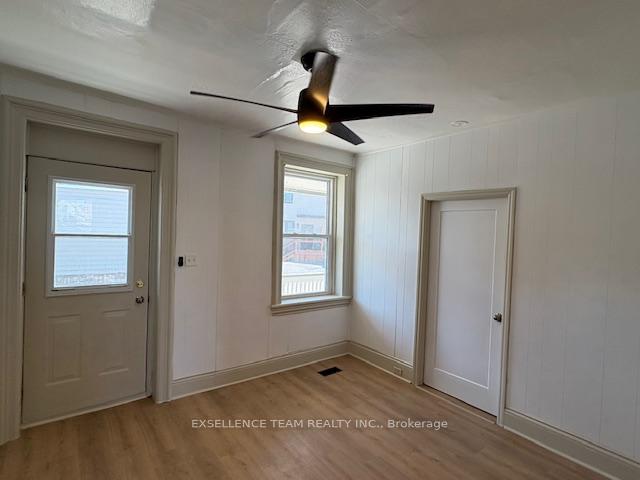 Photo 5 of 128 MCCONNELL Ave E, Cornwall — HOMEH