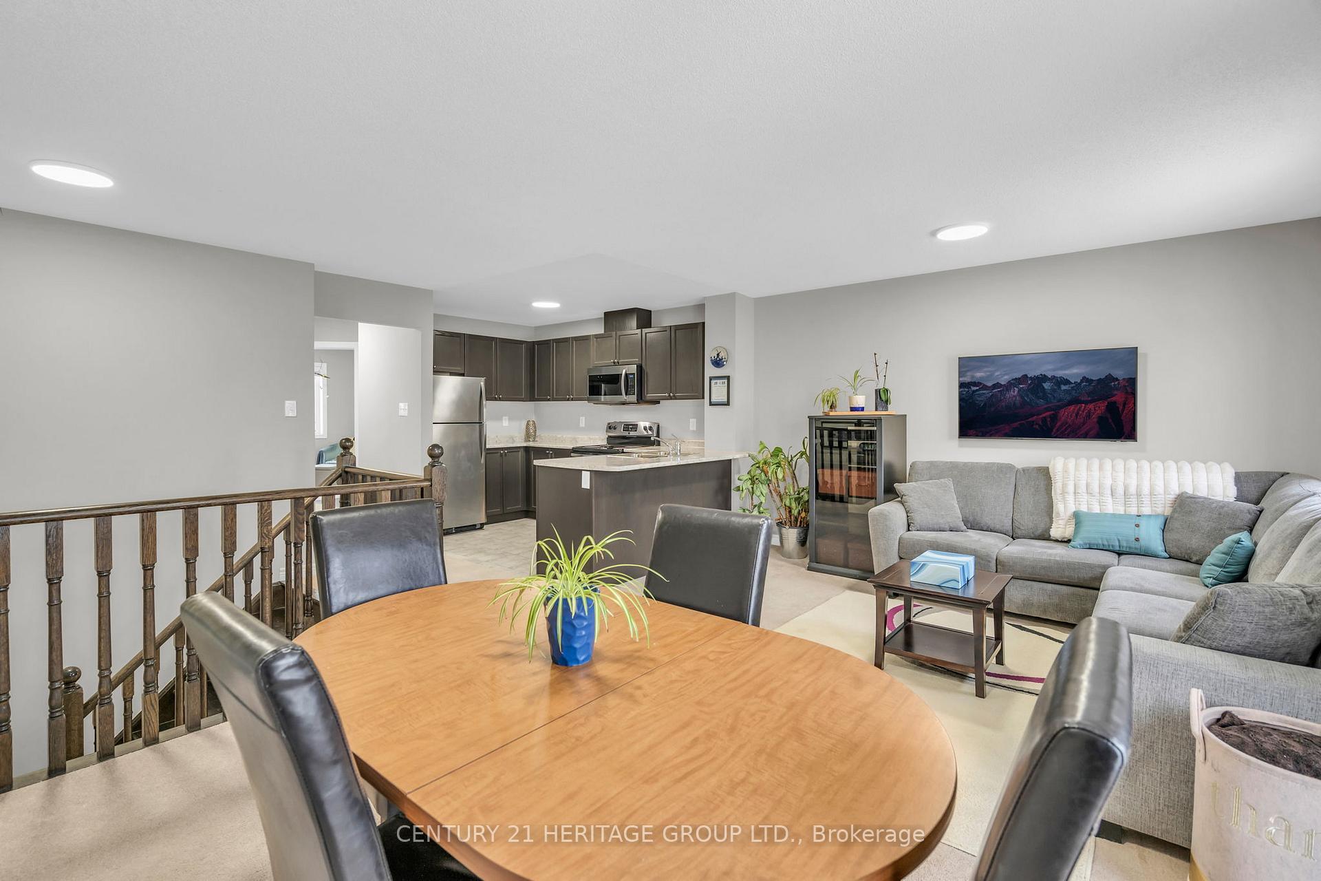 Photo 13 of 2 Caserta Street, Georgina, Keswick North — HOMEH
