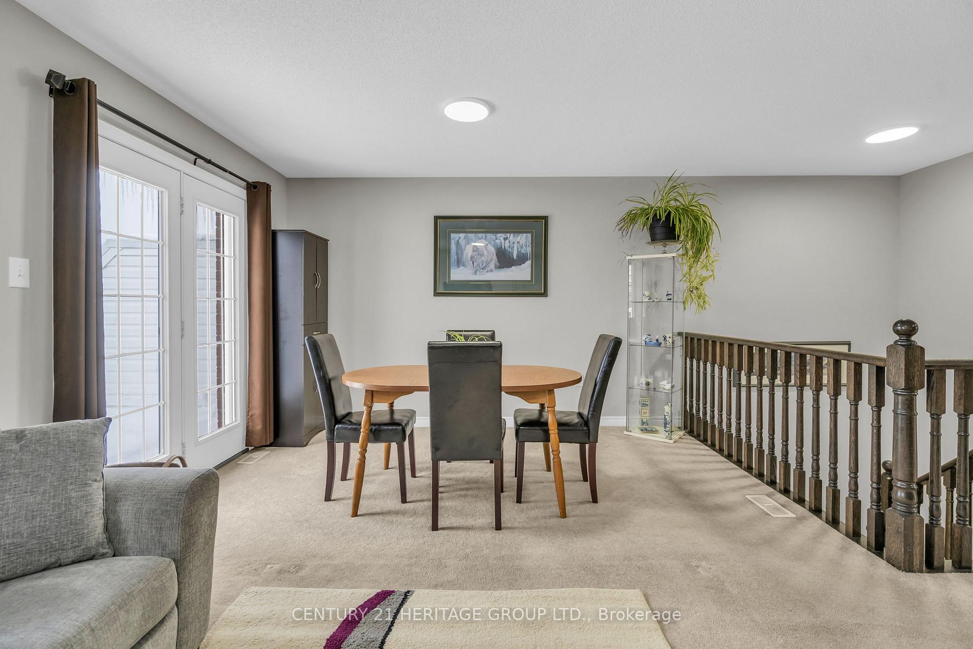 Photo 21 of 2 Caserta Street, Georgina, Keswick North — HOMEH