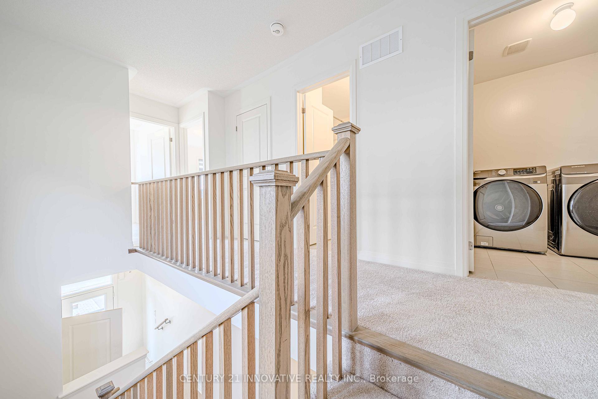 Photo 23 of 46 Clipper Lane, Clarington, Bowmanville — HOMEH